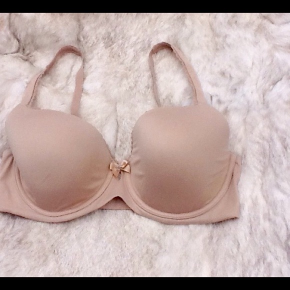 Victoria's Secret Other - Victoria's Secret lined Demi bra 34DD